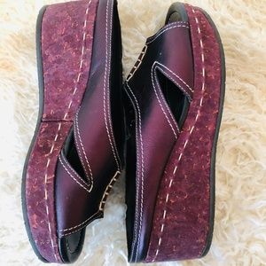 Donald J. Pliner Salina Wedge Sz 8